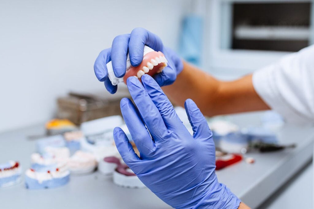 prosthodontics, implants La Grange